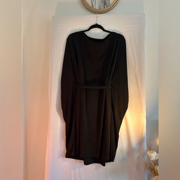 Susie Chin Summer – Elegant Cocktail Midi / Party Dress
 Black Batwing Dress NWT - Picture 2 of 7
